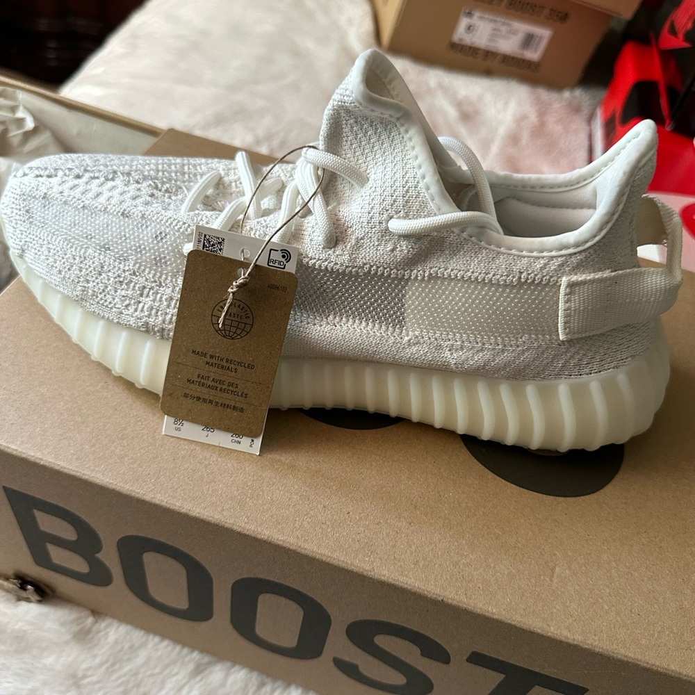 Yeezy 350 - bone white Adidas Sneakers